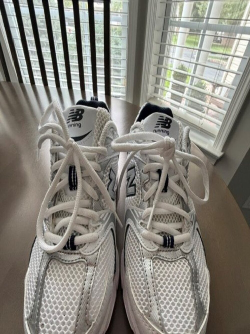 New Balance ABZORB 530 Running Sneakers – Women’s Size 7.5